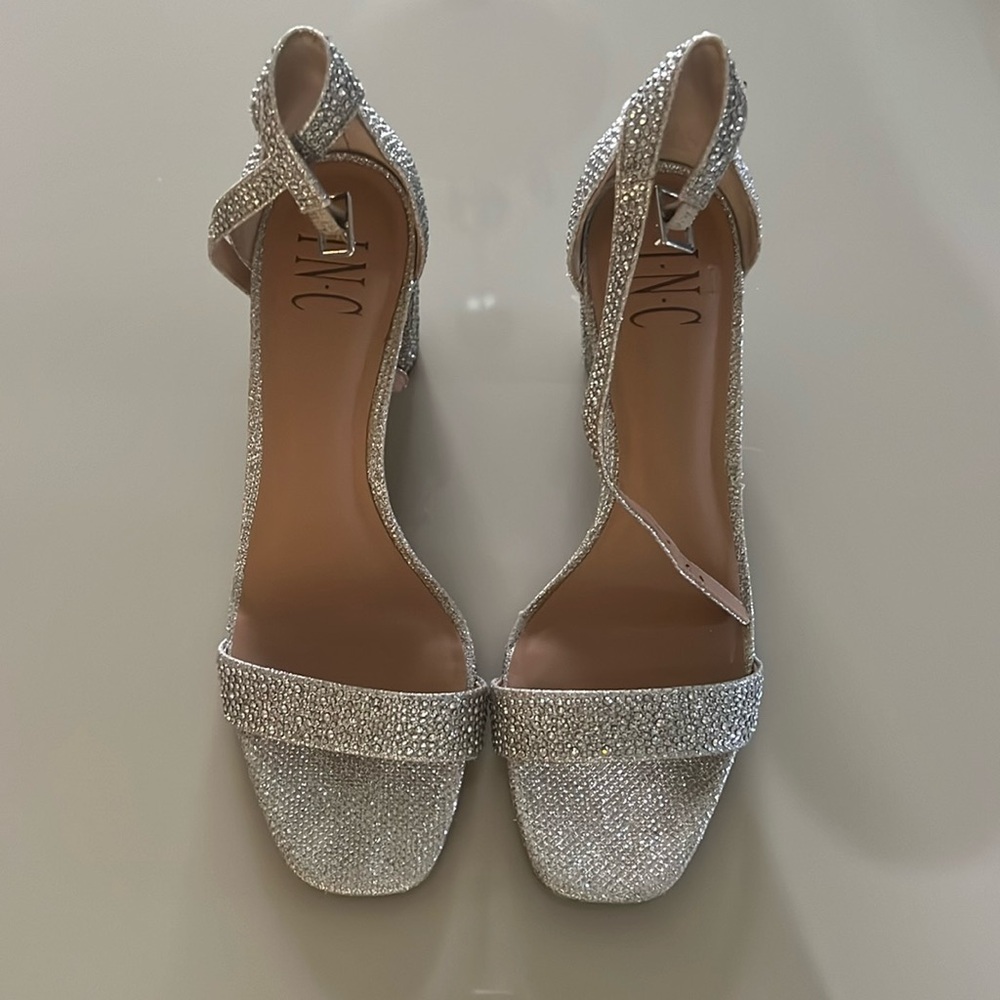 I.n.c Heels size 8.5
